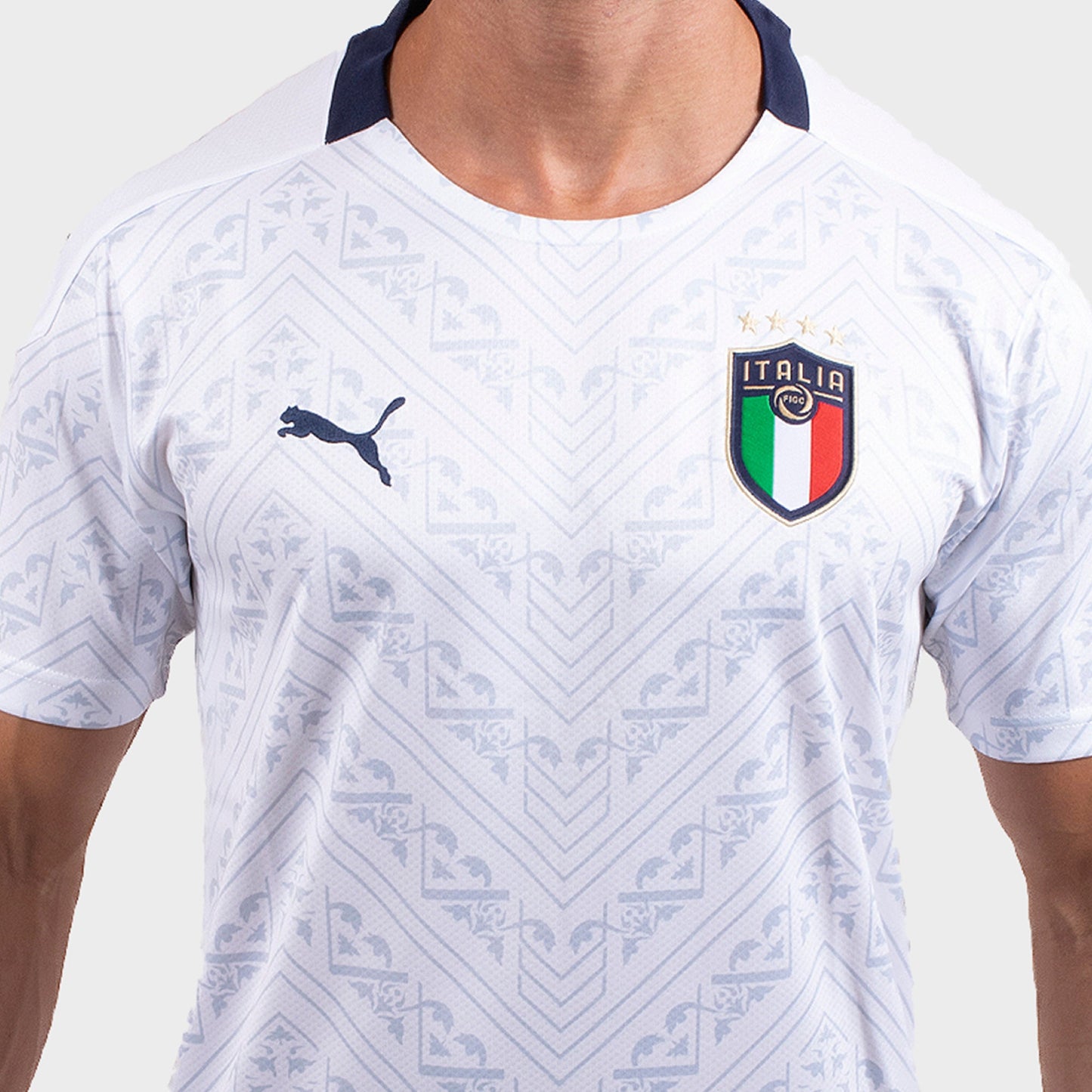 Italy 20/21 Men Away Jersey