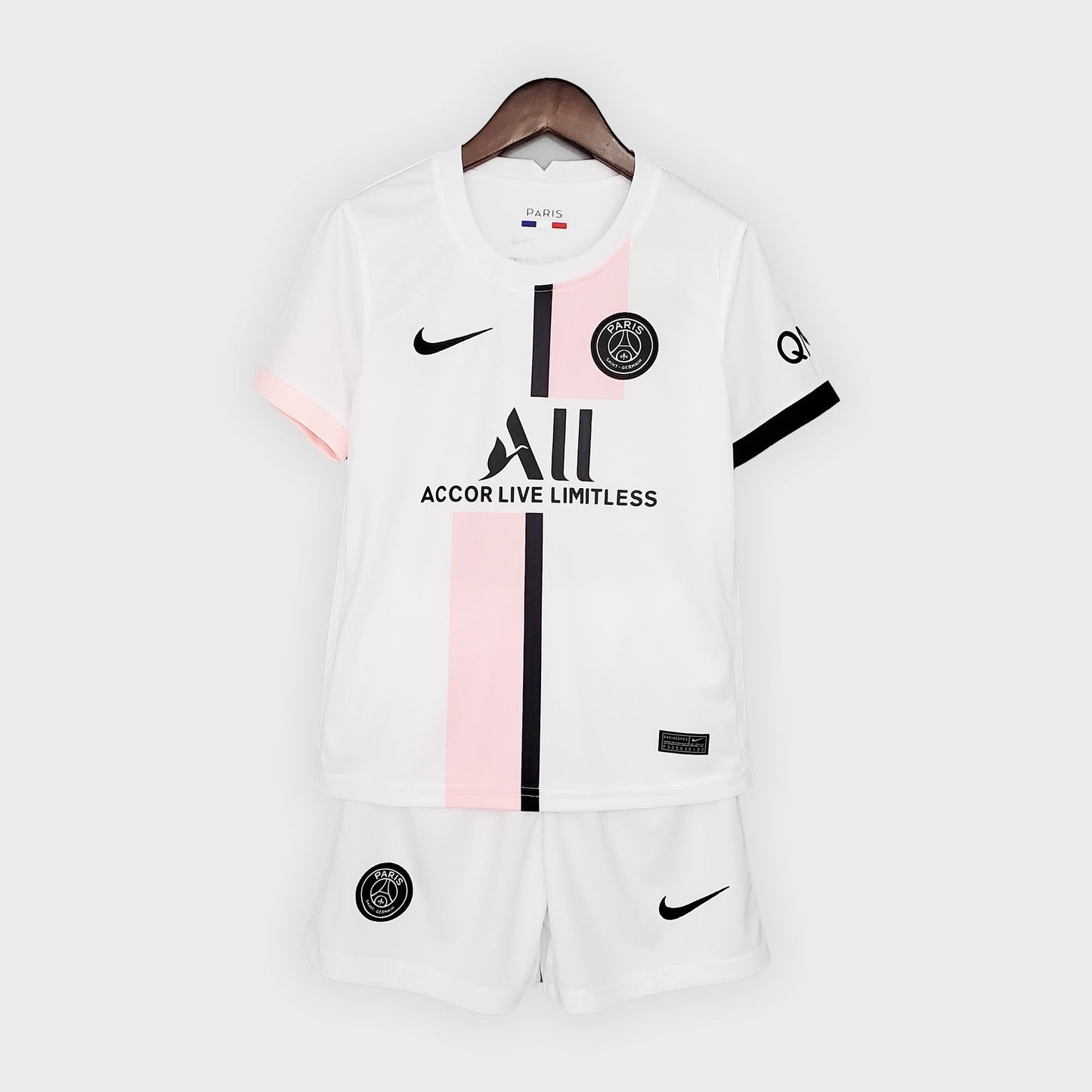 Paris Saint Germain 21/22 Kids Away Kit